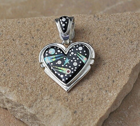 SR 2118 NATIVE AMERICAN STARY NIGHT HEART PENDANT BY Marty Yazzie