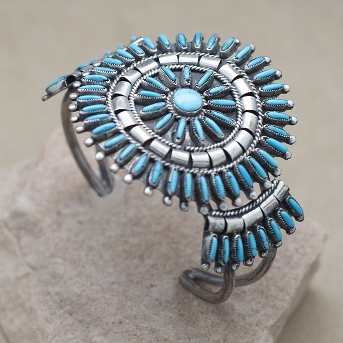1970&#39;s round needle point bracelet