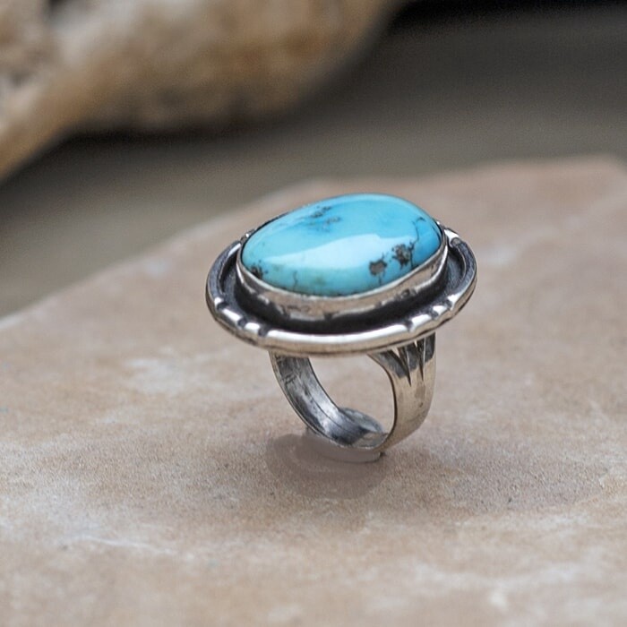 1960&#39;s large oval turquoise ring- Morenci 135