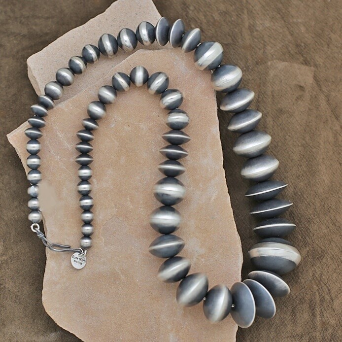 BIL 237 Medium round bead &amp; saucer necklace by Rose Martin - 26&quot;