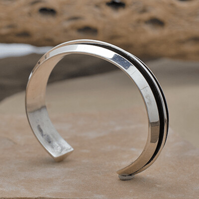 Tom Hawk double row bracelet