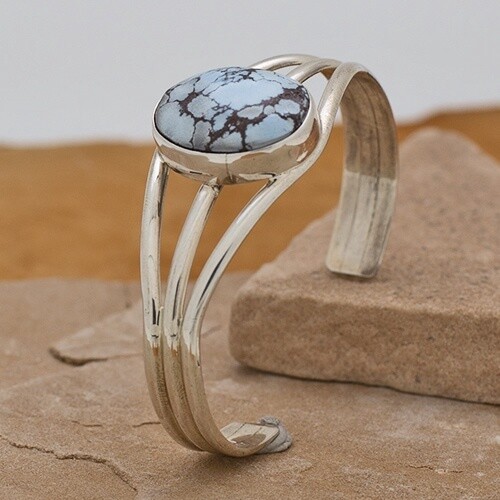 Single stone Golden Hills turquoise bracelet-ANA 1438