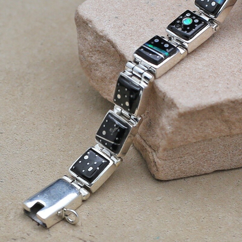 Square link hinge bracelet