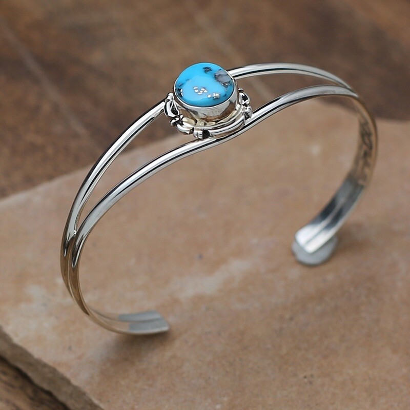 Single stone Morenci turquoise bracelet