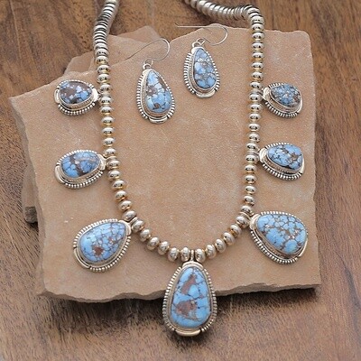 7-Stone Golden hills turquoise necklace