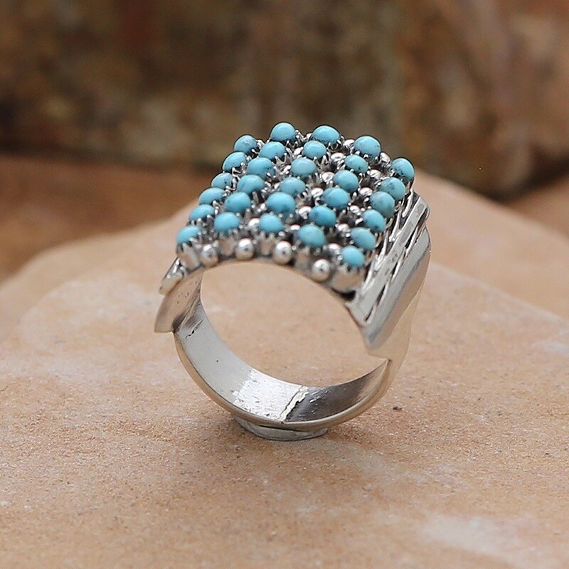Zuni 30-Stone petit point ring, Ring Size: 7.0