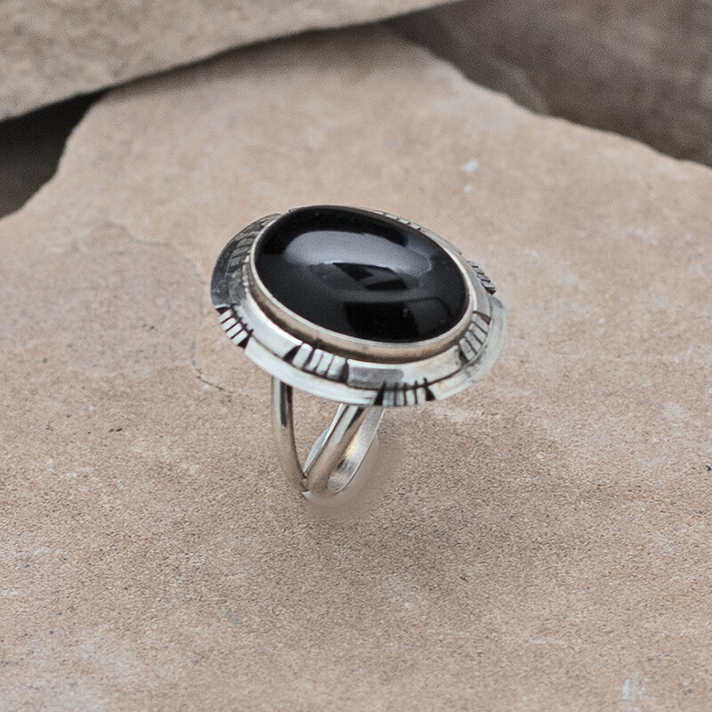 Double triangle wire black onyx ring, Ring Size: 7.0