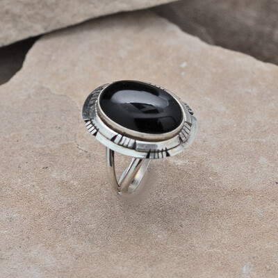 Double triangle wire black onyx ring