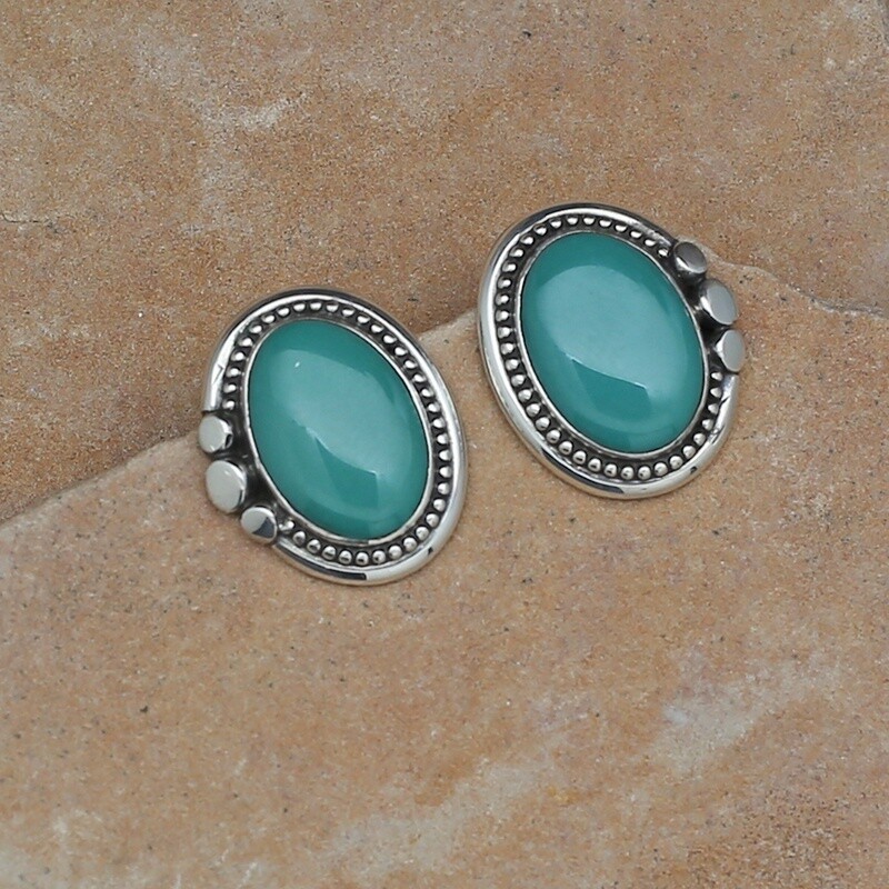 Oval Royston turquoise post earring
