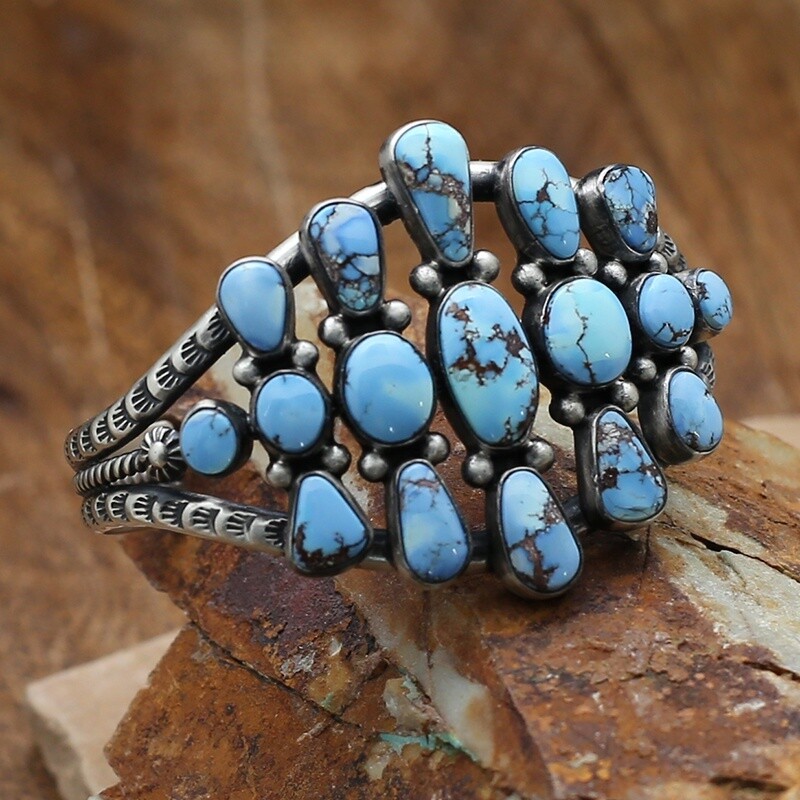 17 Stone cluster bracelet