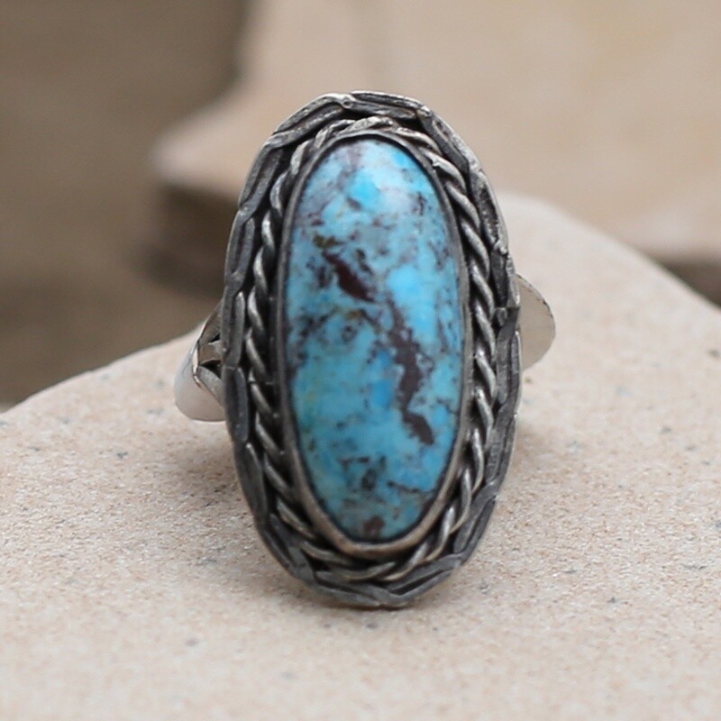 Vintage Navajo ring- Stone Cabin turquoise