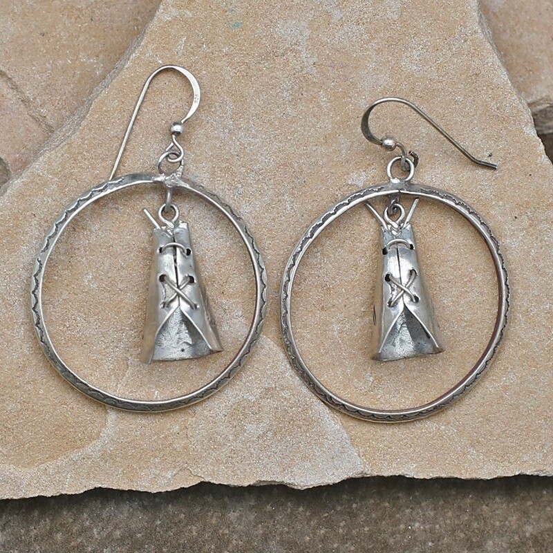 Vintage &quot;Tee Pee&quot; silver hoop earrings