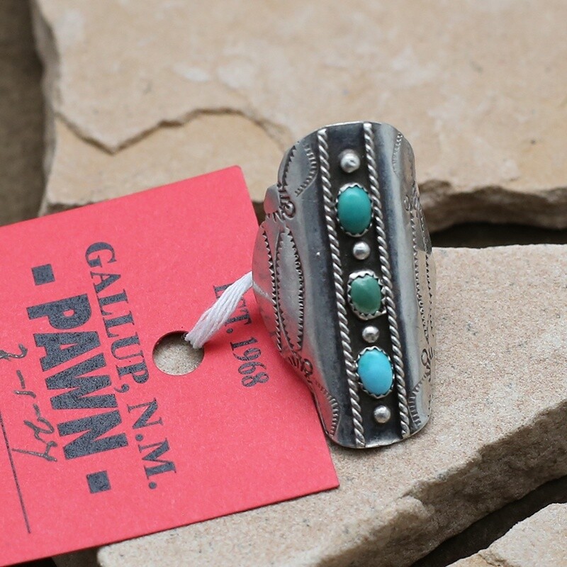 Pawn Jewelry- 3-stone Navajo ring