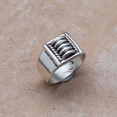 Tom Charley mini design ring