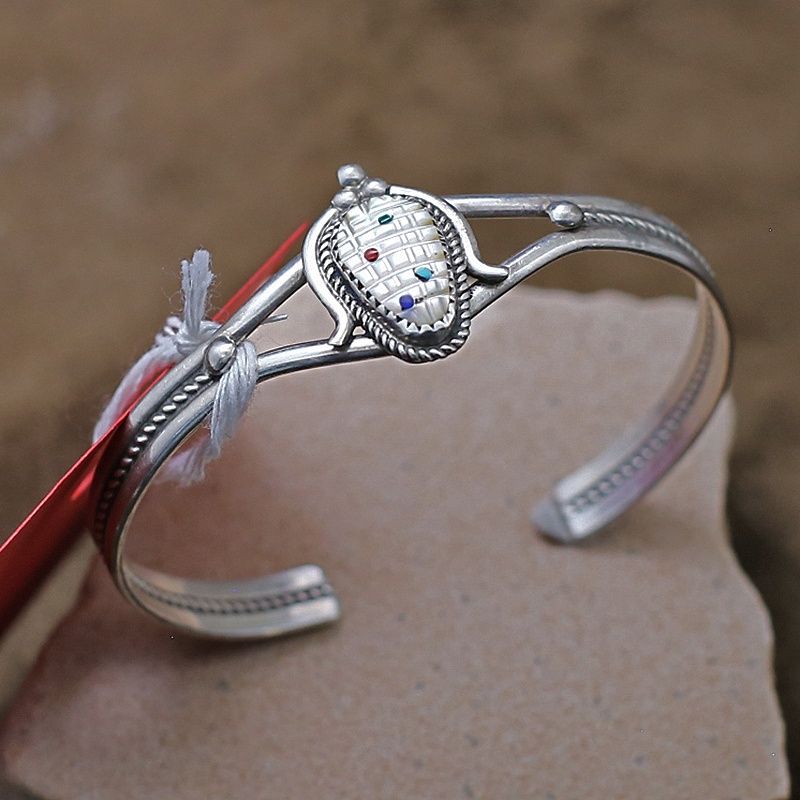 Pawn jewelry- Zuni corn bracelet