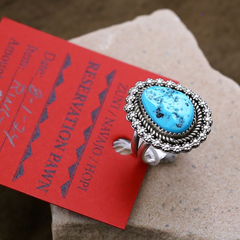 Pawn Jewelry- Navajo single stone flower ring