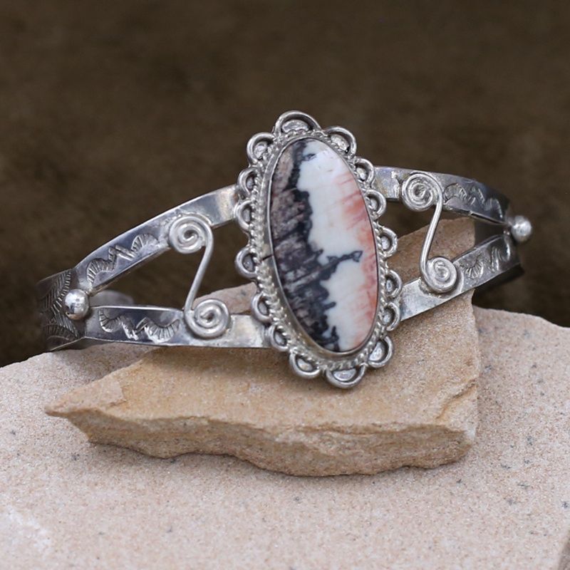 Vintage 1970&#39;s petrified wood bracelet