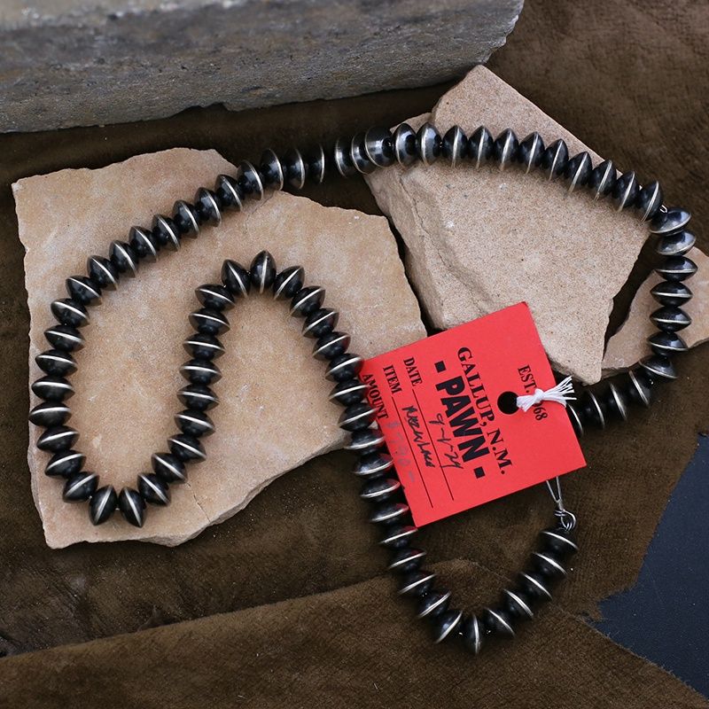 Pawn Jewelry-24&quot; Navajo saucer beads