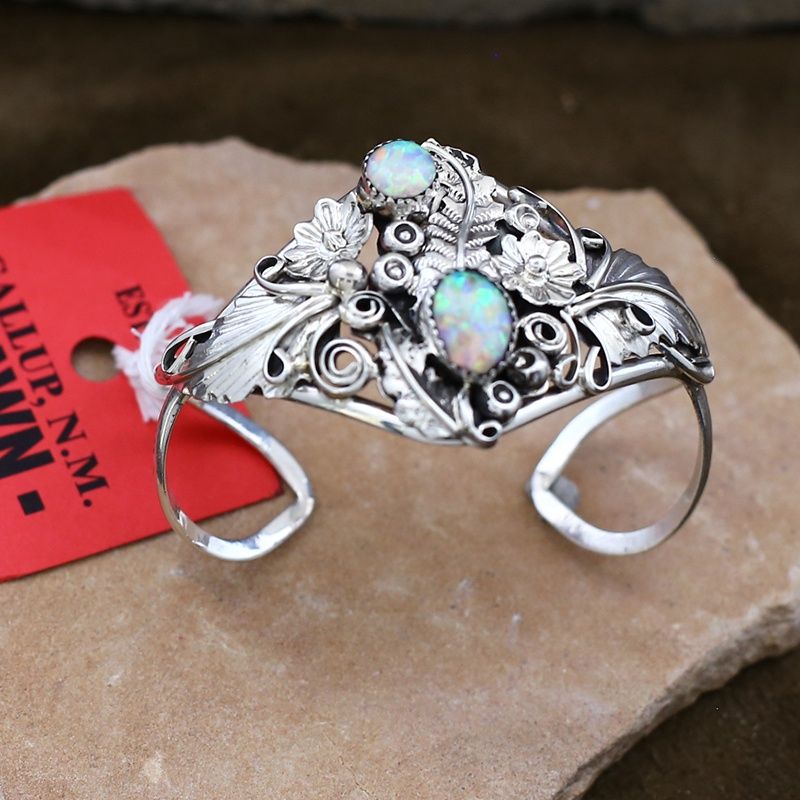 Pawn Jewelry-Navajo bracelet w/ cultured opals