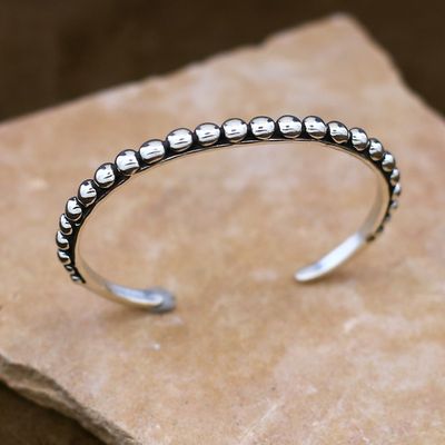 Navajo bracelet 3/16&quot; w/ center channel beads