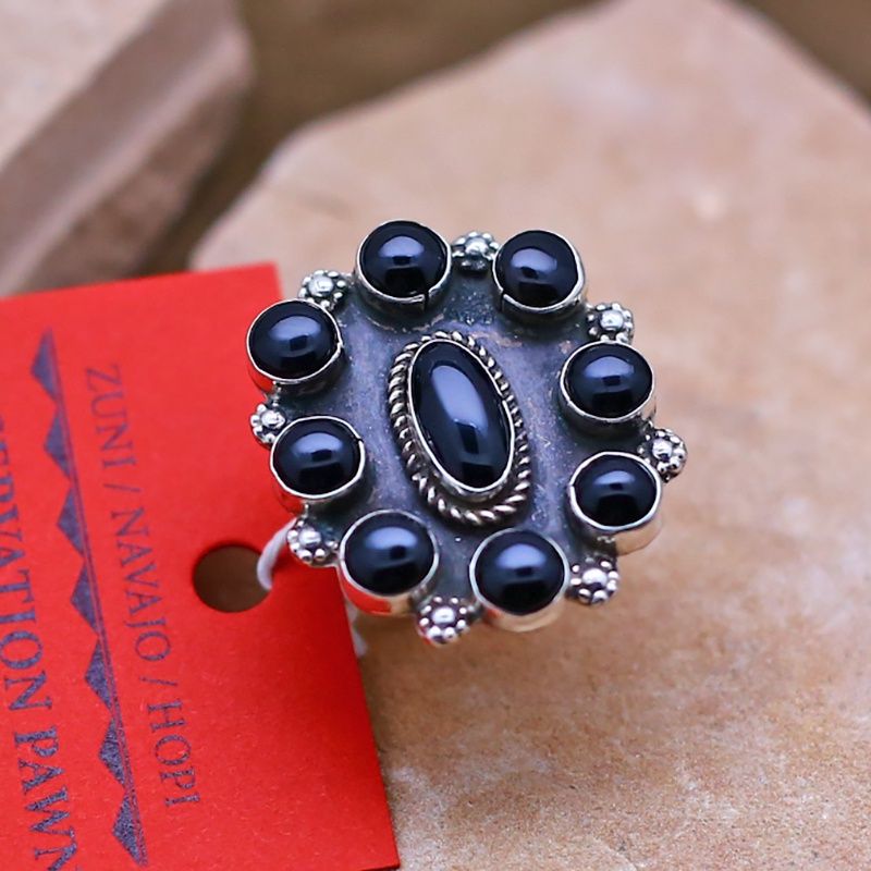 Pawn Jewelry- Navajo cluster black onyx ring