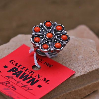 Pawn Jewelry- Coral cluster ring