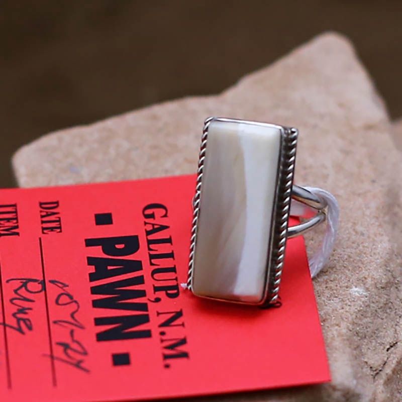 Pawn Jewelry- rectangle Navajo ring