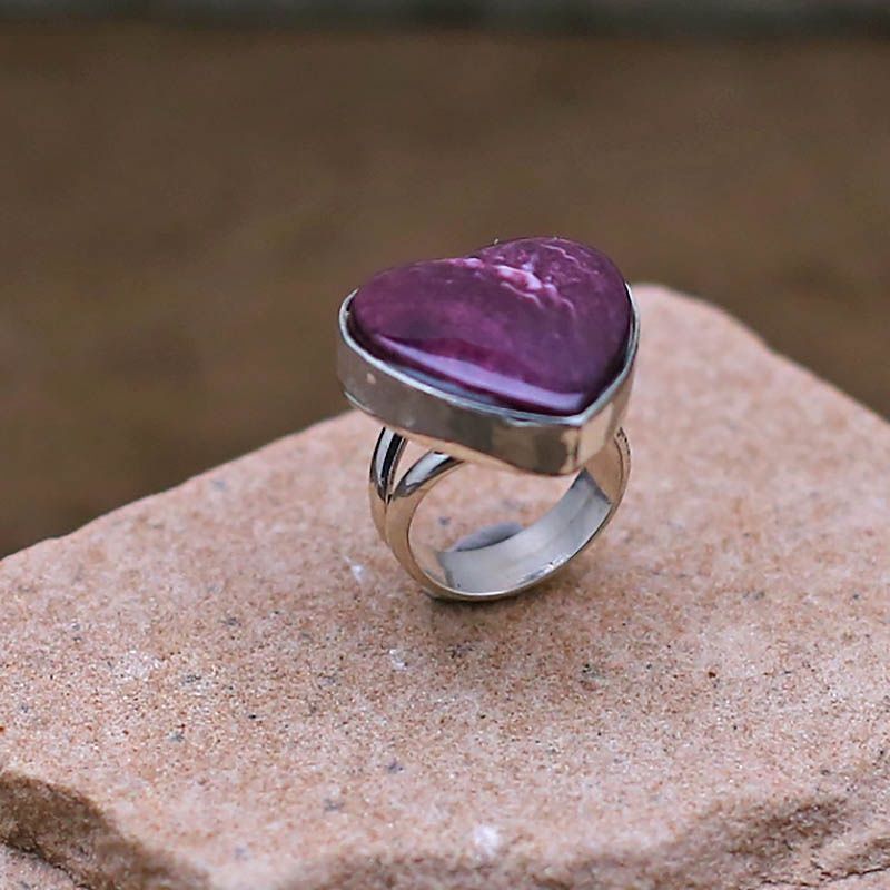 Medium heart ring w/Purple spiny  oyster shell ring