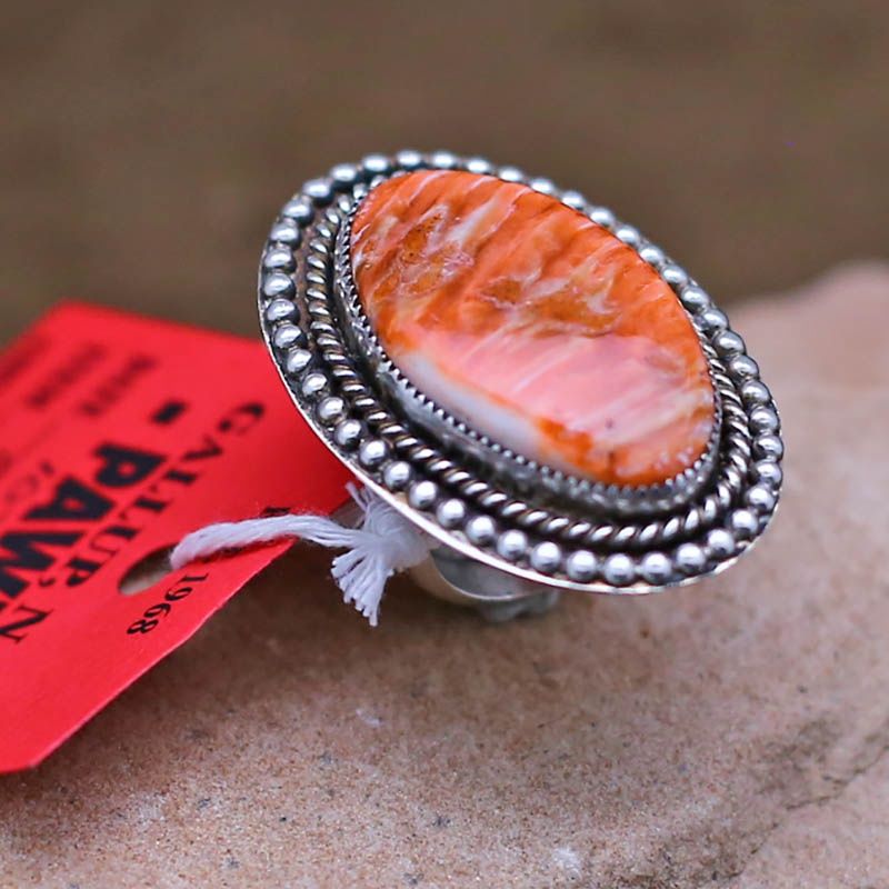 Pawn Jewelry- large Navajo oval spiny oyster shell ring