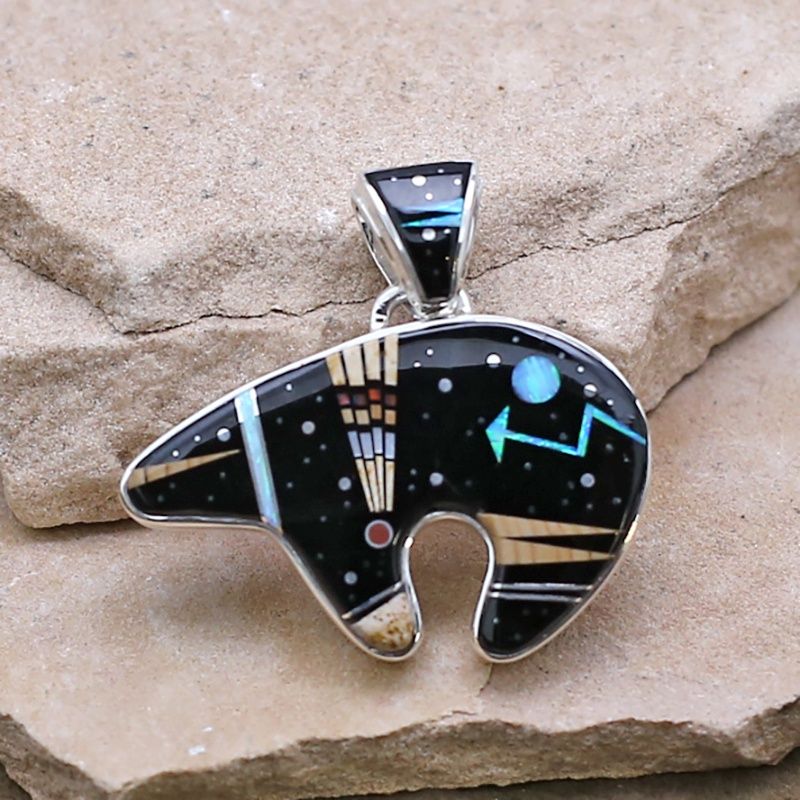 Medium reversible bear pendant w/ Night Sky over Adobe Pueblo inlay