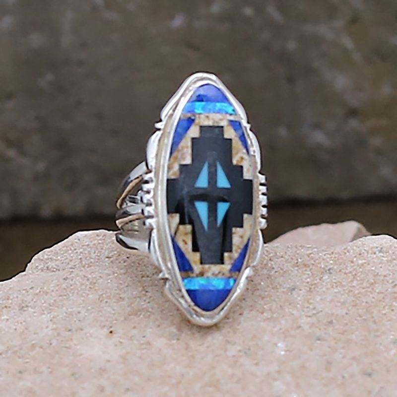 Medium blue rug pattern ring
