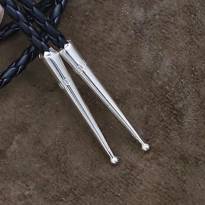 Bear Paw bolo tie