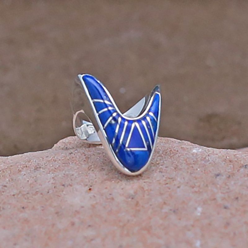 Navajo inlay &quot;V&quot; shape Lapis ring
