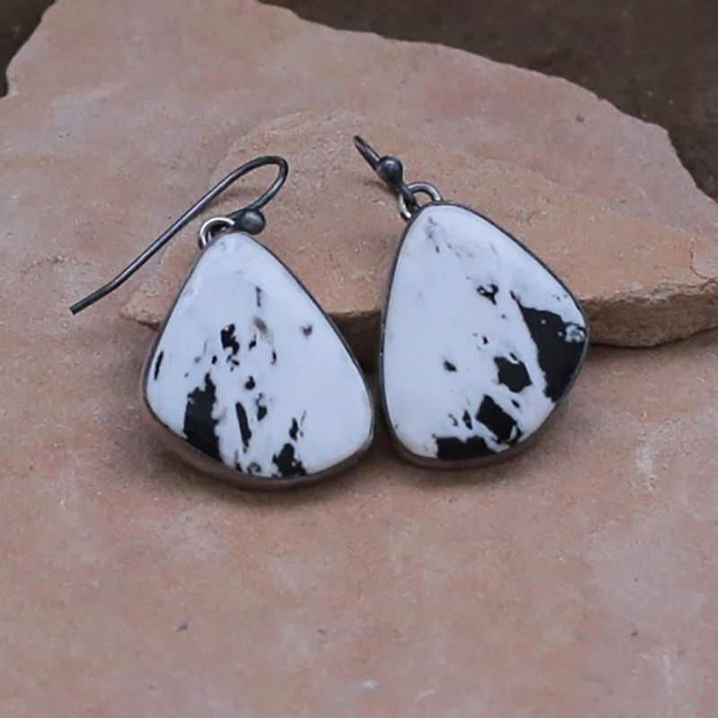 Satin finish silver earrings with White Buffalo-BIL 632