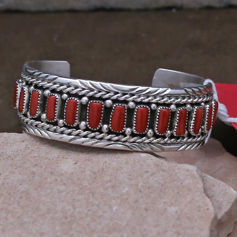 Pawn Jewelry-19 stone coral bracelet