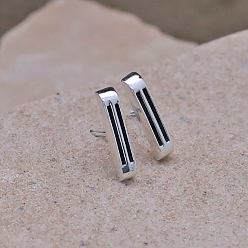 Mini channel post earrings