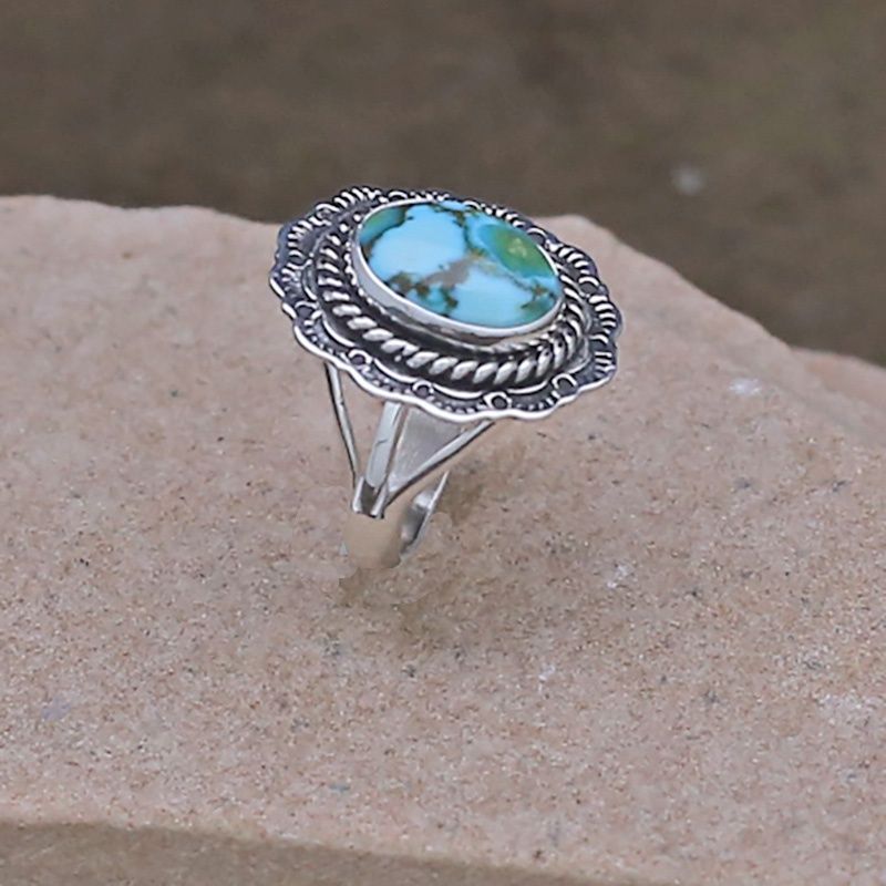 Scalloped edge Sonoran gold turquoise ring