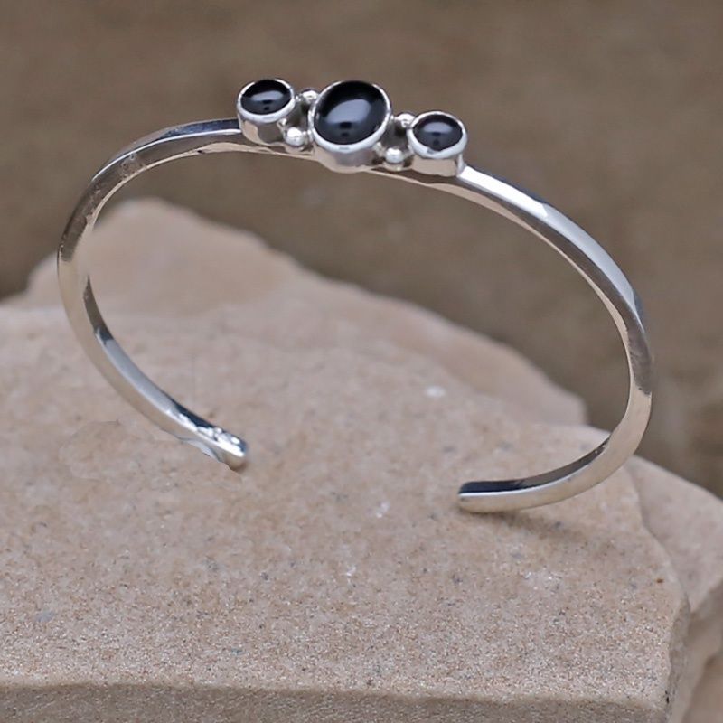 3-stone silver bracelet w/ black onyx
