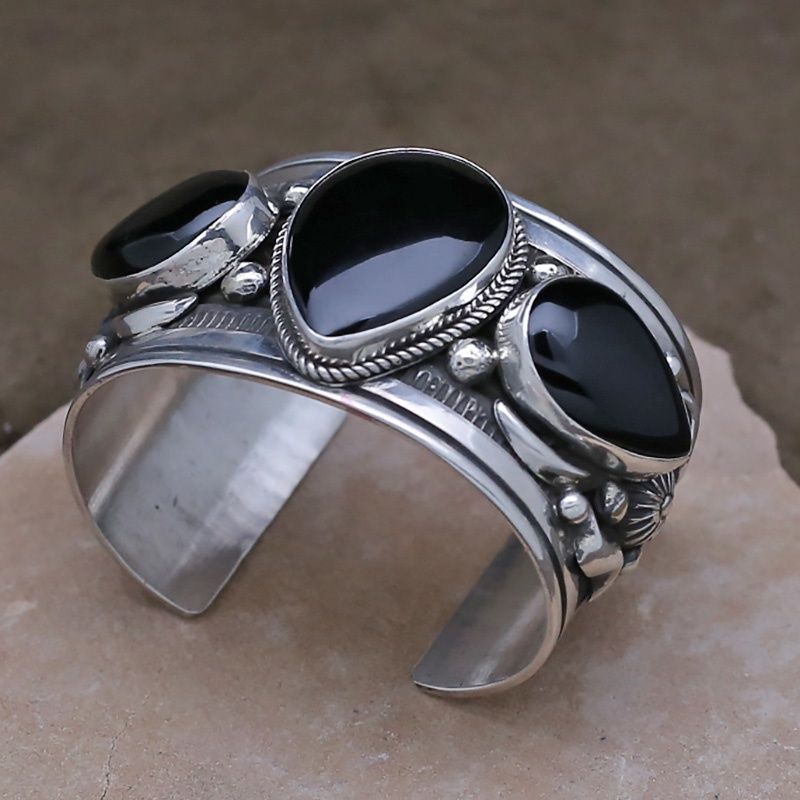 Black onyx tear drop cuff bracelet