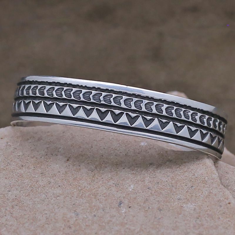 Silver Navajo bracelet by Happy Piaso