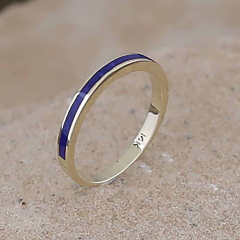 Thin stackable ring in 14kt gold &amp; Lapis