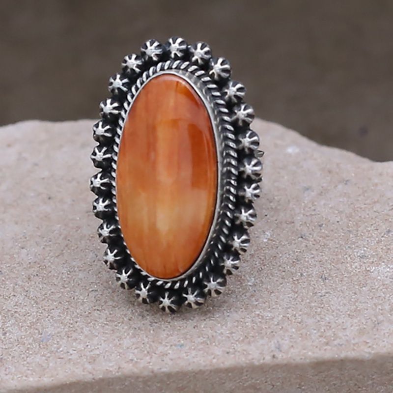 Medium oval Orange spiny oyster shell ring