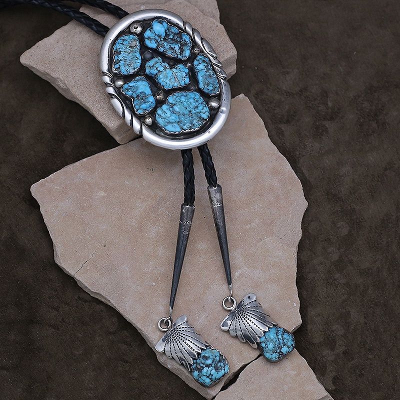 1970&#39;s Navajo oval turquoise cluster bolo tie