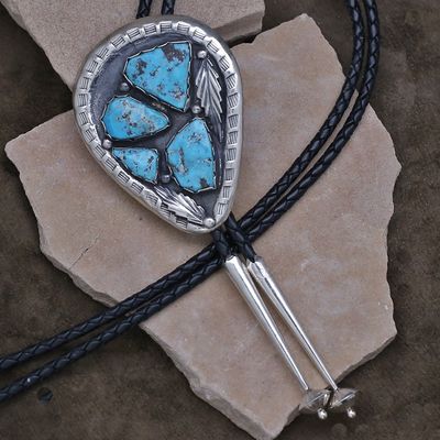 1970&#39;s Navajo turquoise cluster bolo tie