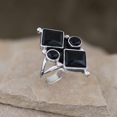 Contemporary Navajo black onyx ring