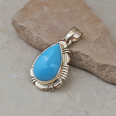 Small 14kt gold Sleeping Beauty turquoise pendant