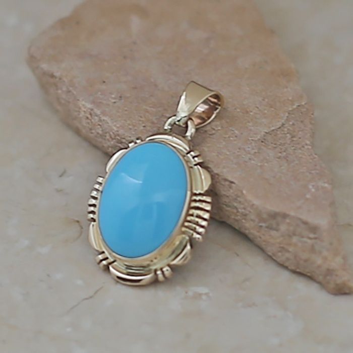 Round 14kt gold Sleeping Beauty turquoise pendant