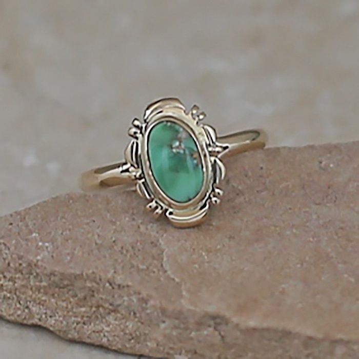 Mini 14kt gold ring w/Carico Lake turquoise