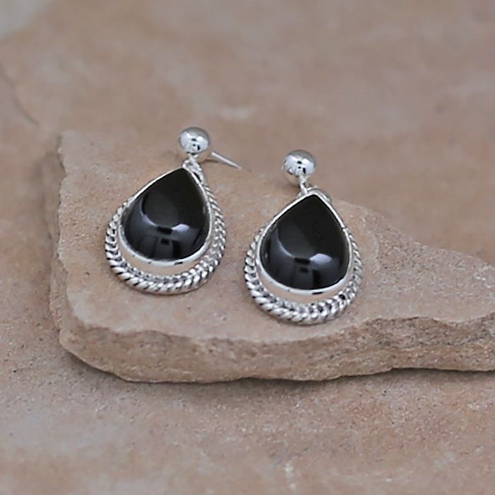 Navajo dangle earrings with Onyx