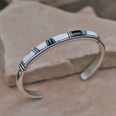 Small unique inlay bracelet w/White Buffalo stone